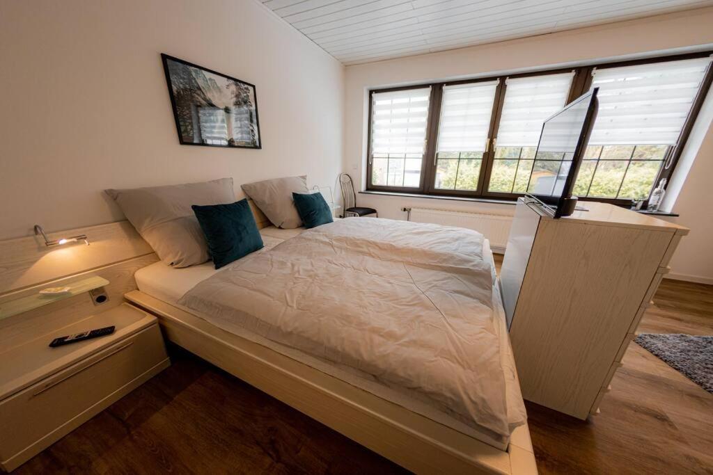 Wohnung Hirschhoehe Im Taunus Neu-Anspach Ngoại thất bức ảnh